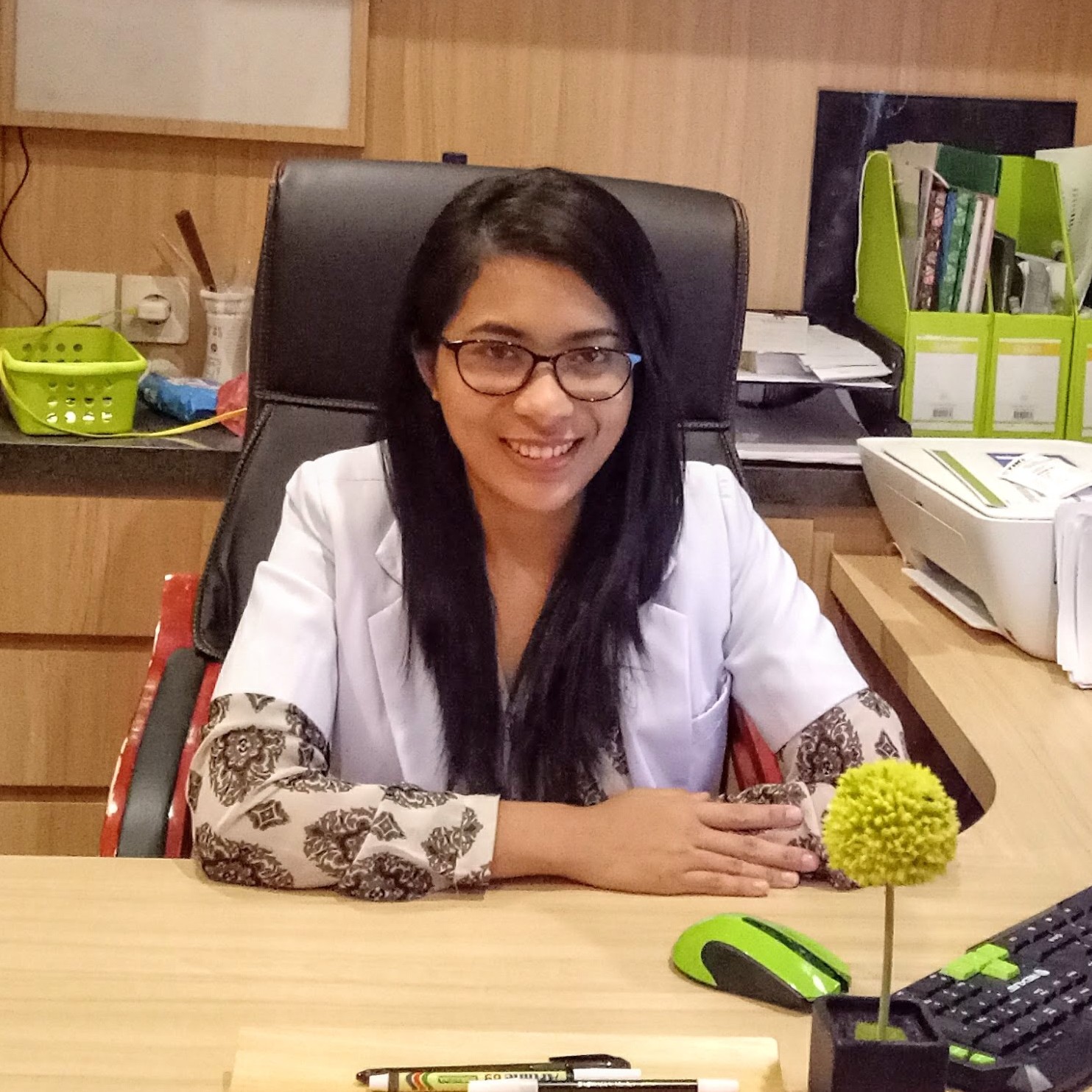 Dr. Sunar
